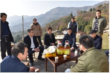 踐行社會(huì)責(zé)任 助力“脫貧攻堅(jiān)”—鐵投集團(tuán)工會(huì)主席穆婷云一行赴朝天區(qū)自然村精準(zhǔn)扶貧項(xiàng)目開展