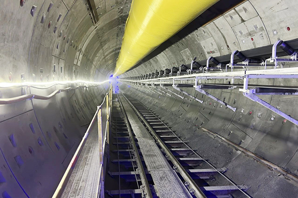 都四項(xiàng)目巴朗山隧道 “蜀暢二號(hào)”TBM施工迎來突破性進(jìn)展