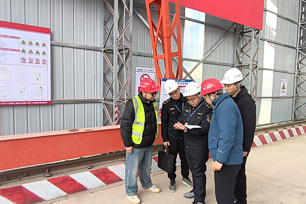 達州市市場監(jiān)督管理局對大竹至墊江高速（四川境）TJ3標項目開展專項安全排查